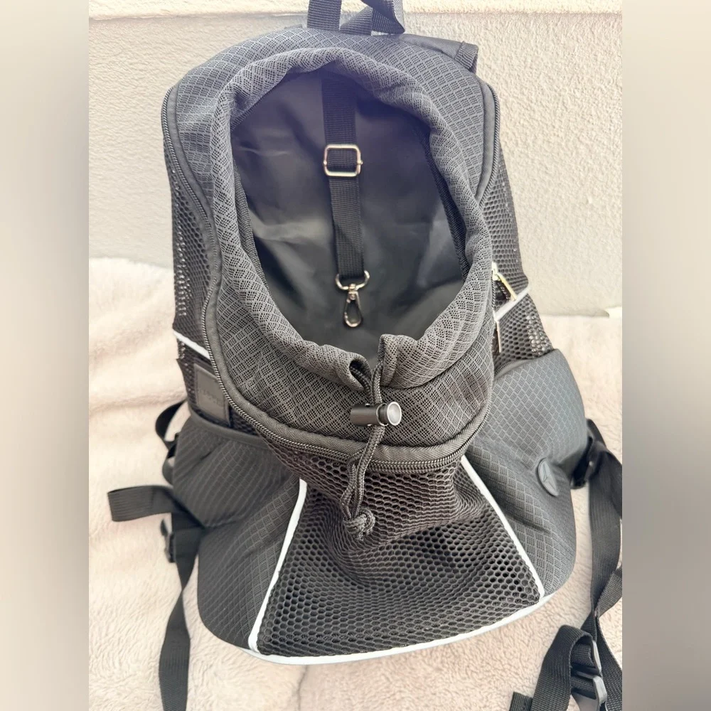 Pet Carrier Backpack with Mesh Ventilation